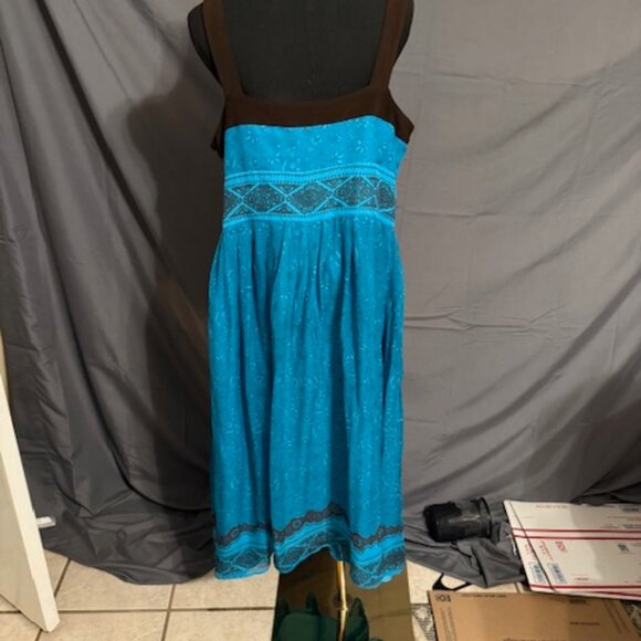 SIGNATURE BY ROBBIE BEE Dress Size 16W - Picture 3 of 4